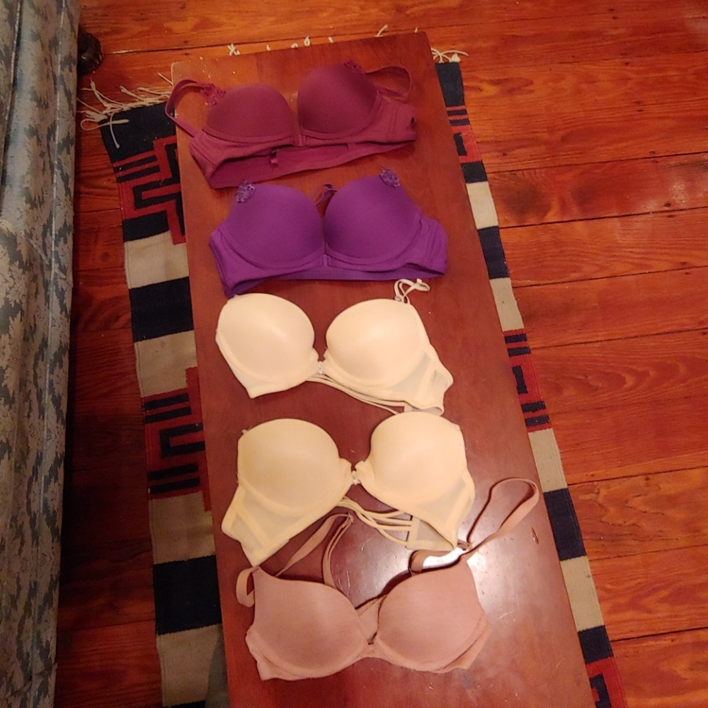 Bundle of 5 padded underwire bras